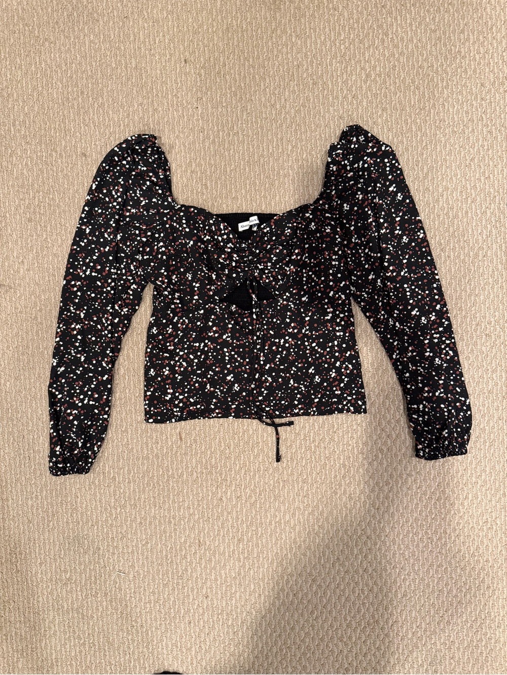 Abercrombie Tie-Front Long-Sleeve Crop Top - Black